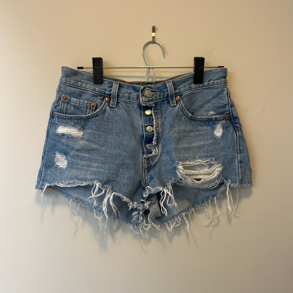 Urban Outfitters Levi Shorts